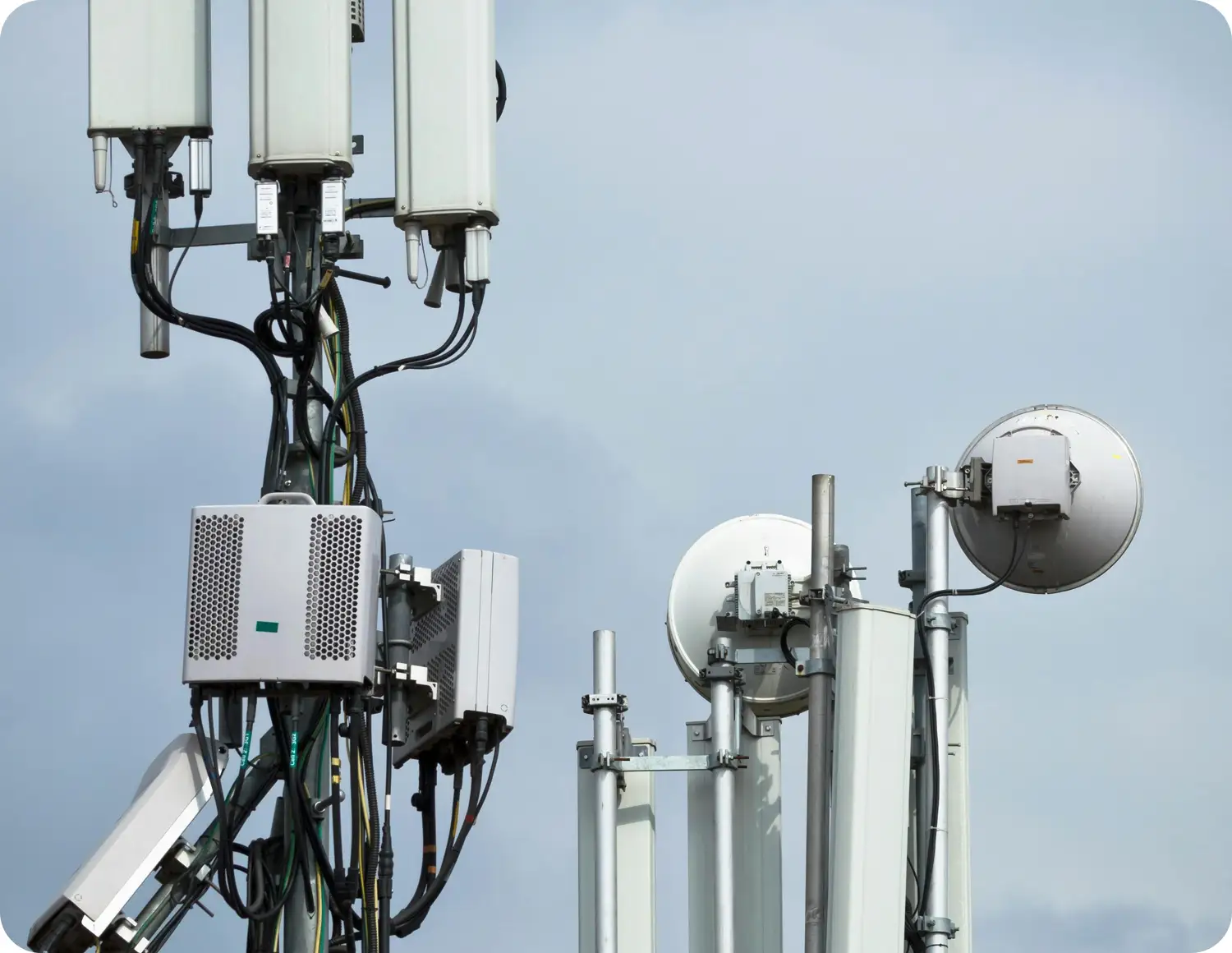 Conformité à la partie 15B de la FCC et comparaison avec la partie 15C de la FCC